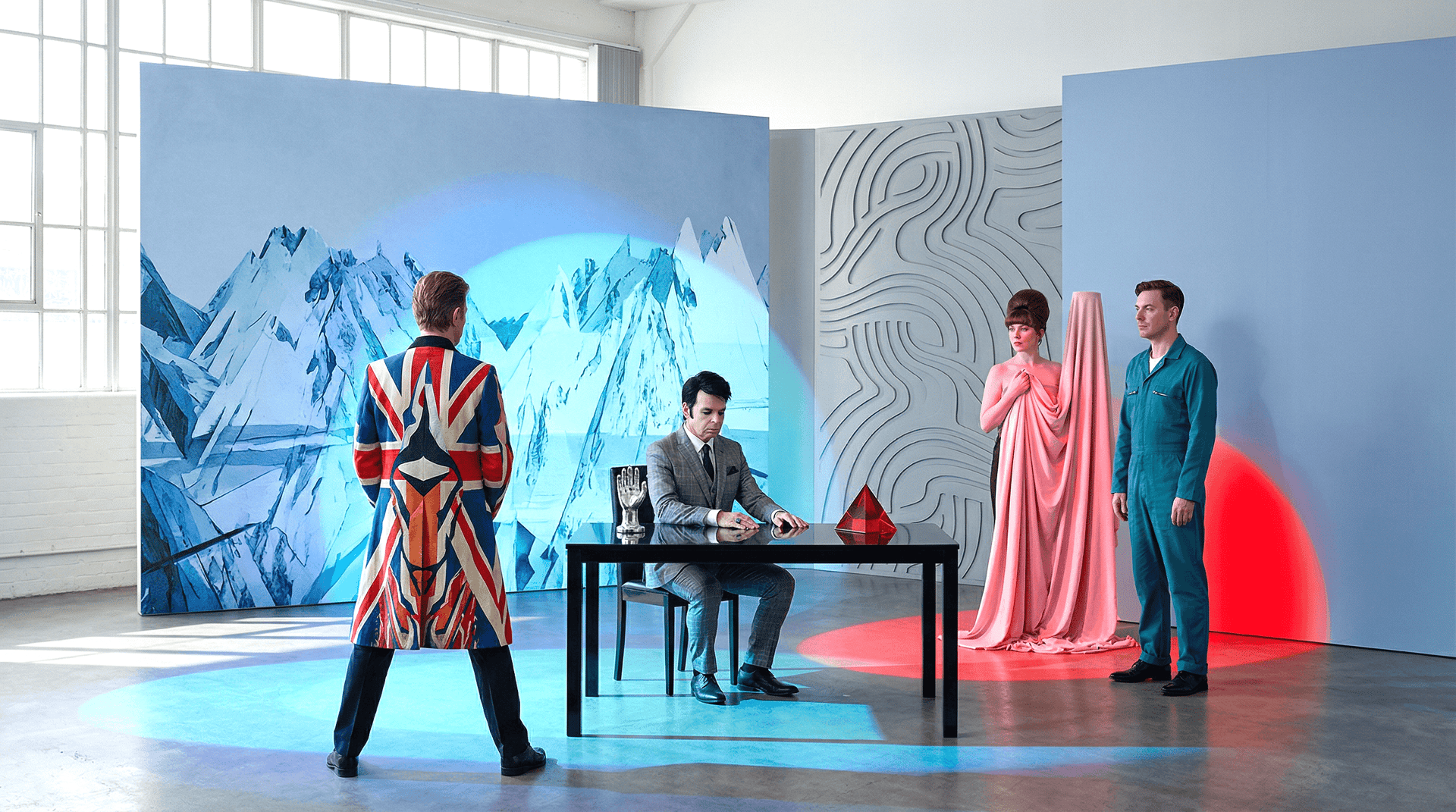 Eclectic Sounds of Legends Suede Radiohead Bowie NIN and More