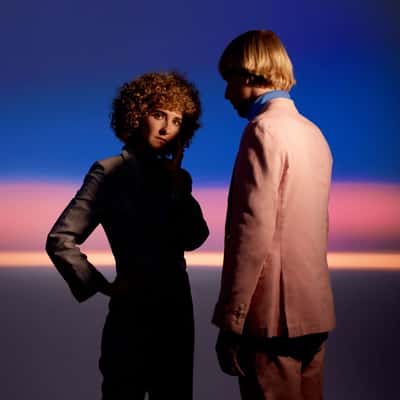 🎶 'Swimmer' by Tennis: A Deep Dive into the Album