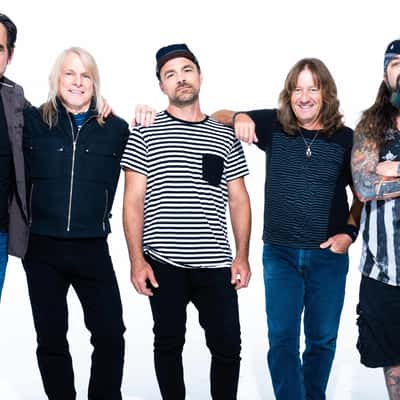 Flying Colors - A Harmonic Convergence of Prog Rock Giants